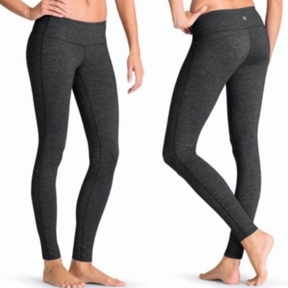 Athleta Pants - ATHLETA CHATURANGA ODYSSEY HEATHERED BLACK GREY LEGGINGS SMALL